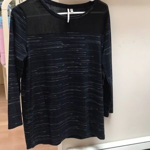 Calvin Klein 3/4 sleeve top size M